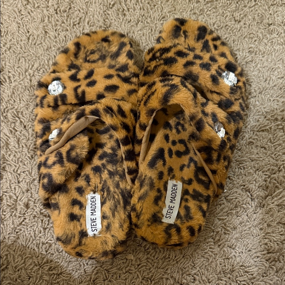 Steve Madden Tan Leopard Fuzzy Slides